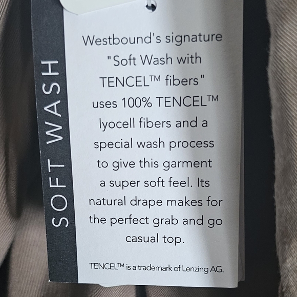 Long Sleeve High-Low Hem Gathered Bodice Top - Picture 8 of 11